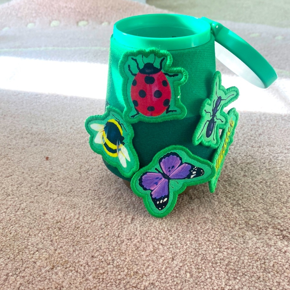 Lovevery bug catcher